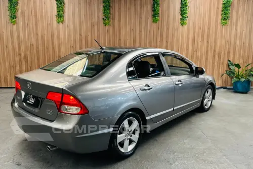 CIVIC 1.8 LXS 16V