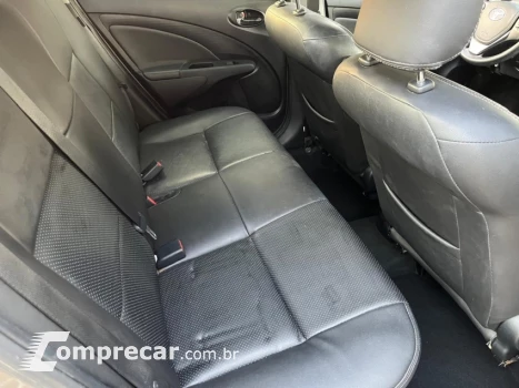 ETIOS 1.5 X Plus Sedan 16V