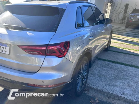 Q3 1.4 TFSI Black Edition S Tronic