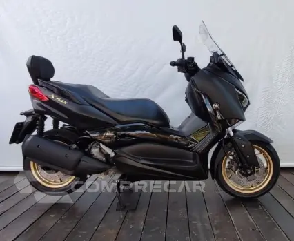 YAMAHA XMAX ABS