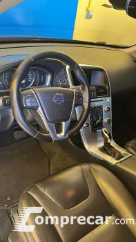 XC60 2.0 T5 Kinetic