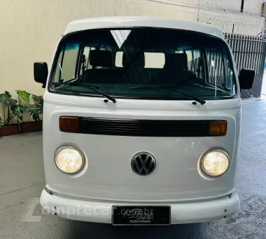 KOMBI 1.6 MI STD Lotação 8V