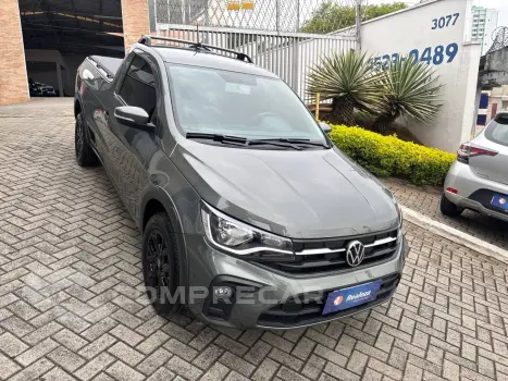 Volkswagen Saveiro Trendline 1.6 Total Flex 16V 4 portas