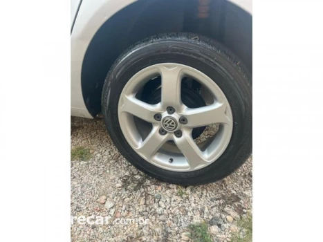 FOX - 1.6 MI PRIME 8V 4P MANUAL
