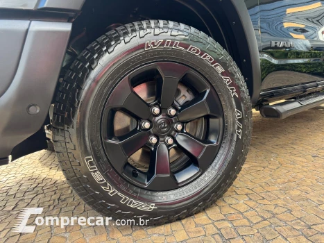 1500 5.7 V8 Gasolina Rebel Cd 4X4 Automático