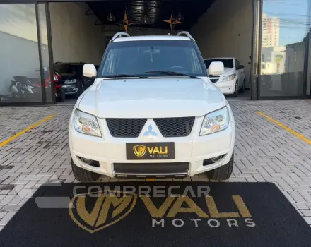 Pajero TR4 2.0 Flex 16V 4X2 Aut.