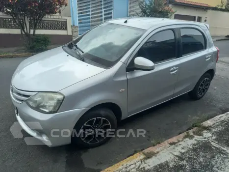 Toyota Etios XS 1.5 4 portas