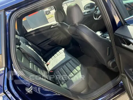 TAOS 1.4 250 TSI Highline