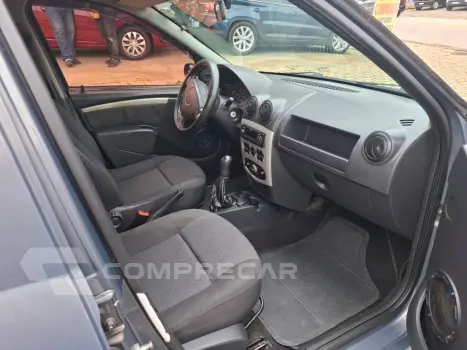 Logan 1.6 Expression 8V Flex 4P Manual