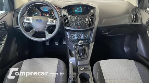 FOCUS 1.6 SE Hatch 16V