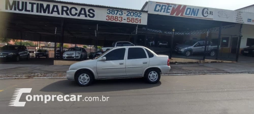 CORSA 1.0 MPFI Milenium Sedan 8V