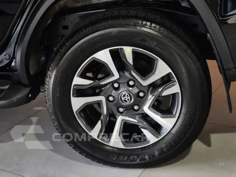 HILUX SW4 2.8 D-4D TURBO DIESEL SRX PLATINUM 7L 4X4 AUTOMÁTI