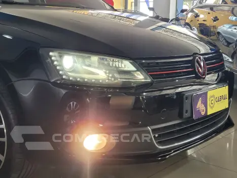 JETTA Highline 2.0 TSI 16V 4p Tiptronic