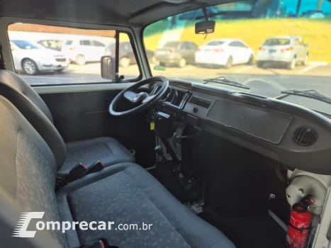 Kombi Lotação 1.4 Mi Total Flex 8V