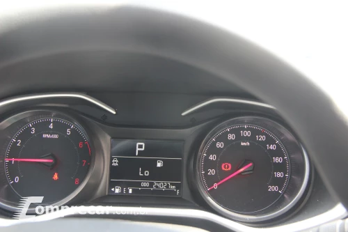 ONIX 1.0 Turbo Plus LT