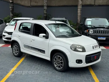 Fiat UNO 1.4 EVO Sporting 8V 4 portas
