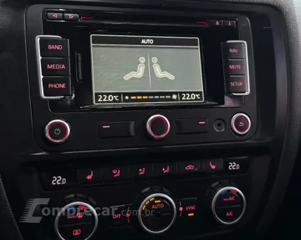 JETTA Highline 2.0 TSI 16V 4p Tiptronic