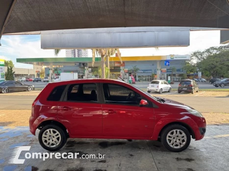 FIESTA HATCH - 1.6 ROCAM HATCH 8V 4P MANUAL