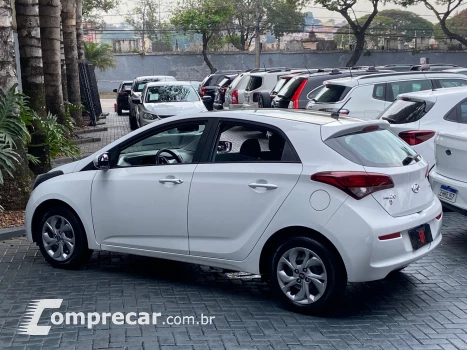 HB20 1.6 Comfort Plus 16V