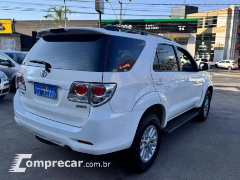 HILUX SW4 4X2SR