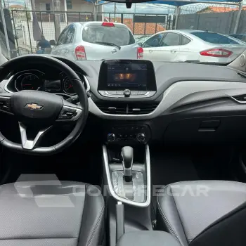 ONIX 1.0 Turbo Plus LT