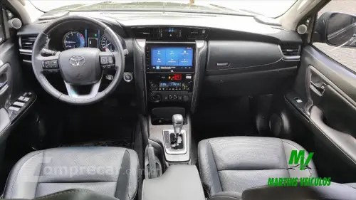 HILUX SW4 2.8 D-4d Turbo Diamond 7L 4X4