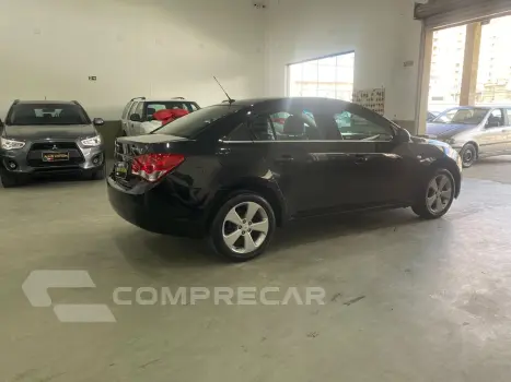 Cruze 1.8 Lt 16V Flex 4P Automático