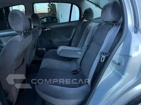 ASTRA 2.0 MPFI ELEGANCE SEDAN 8V FLEX 4P MANUAL