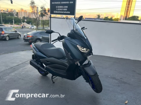 Xmax Abs