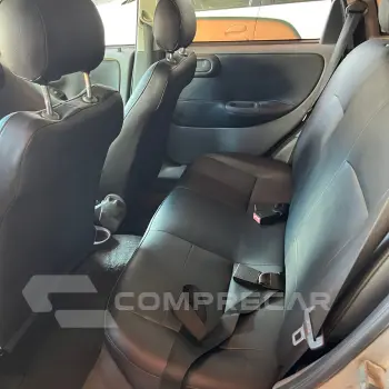 CORSA 1.0 MPFI Sedan 8V