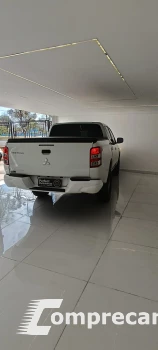 L200 TRITON 3.2 GL 4X4 CD 16V Turbo Intercoler