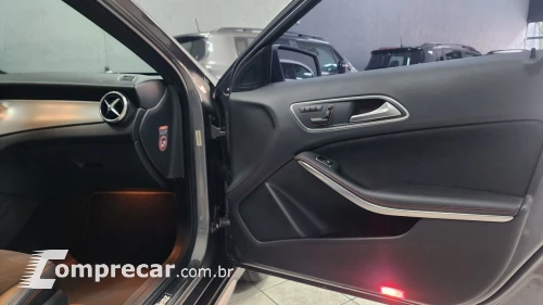 GLA 250 Sport 2.0 TB 16V 4x2  211cv Aut.