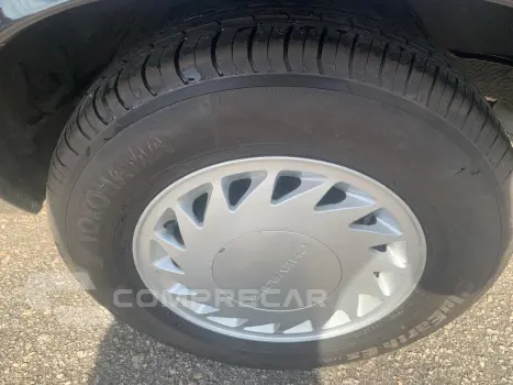 CARAVAN 2.5 Comodoro 8V