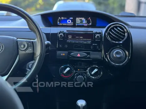 ETIOS 1.5 XS Sedan 16V