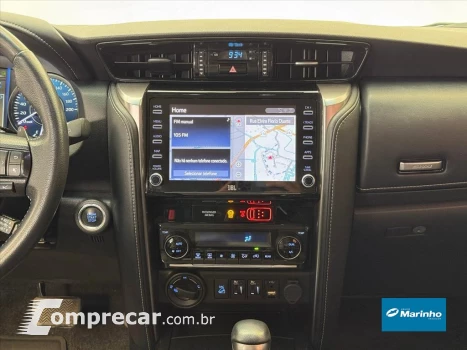 HILUX 2.8 D-4D TURBO DIESEL CD SRX 4X4 AUTOMÁTICO