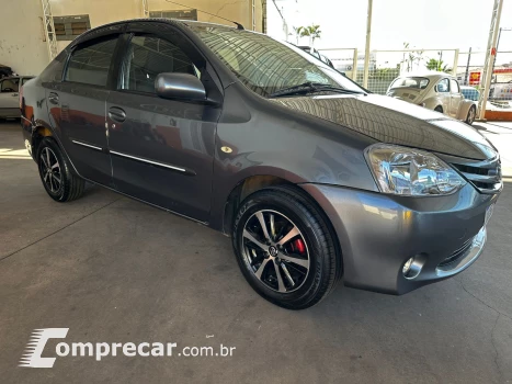 Etios sedan 1.5 xs