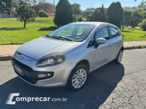 Fiat Punto 1.4 Attractive 4 portas
