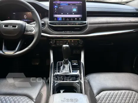 COMMANDER 1.3 T270 TURBO FLEX OVERLAND AT6