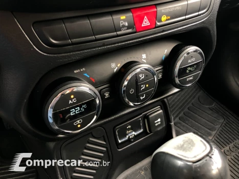 Renegade 1.8 16V Flex Longitude 4P Automático
