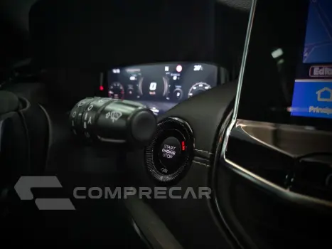 COMPASS 2.0 HURRICANE 4 TURBO GASOLINA BLACKHAWK AT9