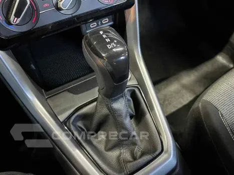 T-CROSS 1.0 200 TSI TOTAL FLEX AUTOMÁTICO