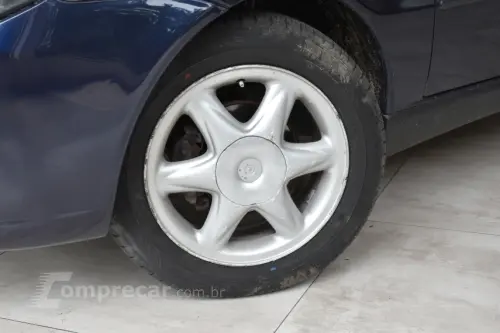 SIENA 1.0 MPI ELX 8V