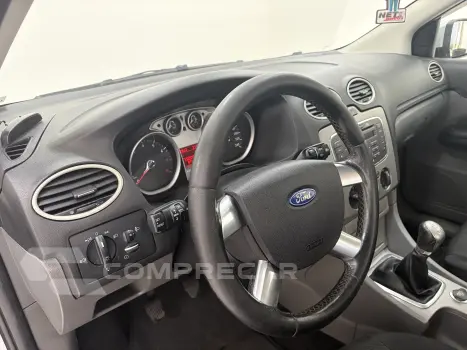 FOCUS 1.6 SE Sedan 16V