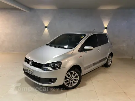 Volkswagen FOX 1.6 MI Rock IN RIO 8V 4 portas