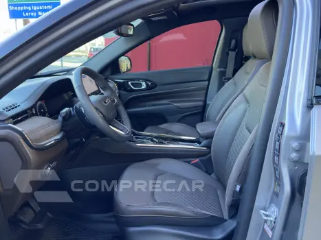 COMMANDER 1.3 T270 TURBO FLEX OVERLAND AT6