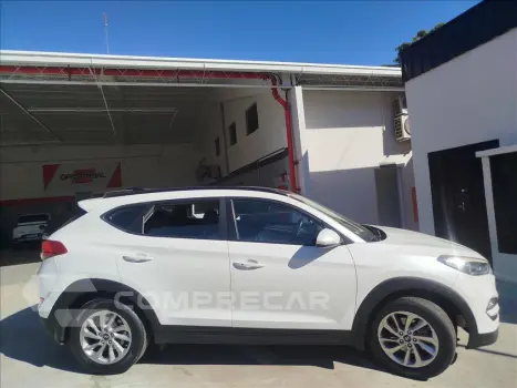 TUCSON 1.6 16V T-gdi GLS