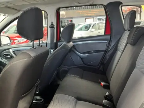 DUSTER - 1.6 DYNAMIQUE 4X2 16V 4P MANUAL