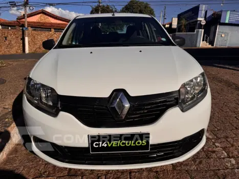 LOGAN Authentique Hi-Flex 1.0 16V 4p