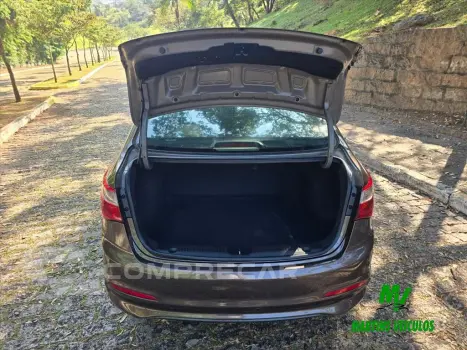 HB20S 1.6 COMFORT PLUS 16V FLEX 4P MANUAL