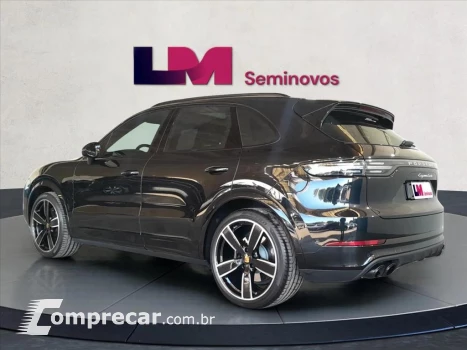 CAYENNE 4.0 V8 GASOLINA TURBO AWD TIPTRONIC S